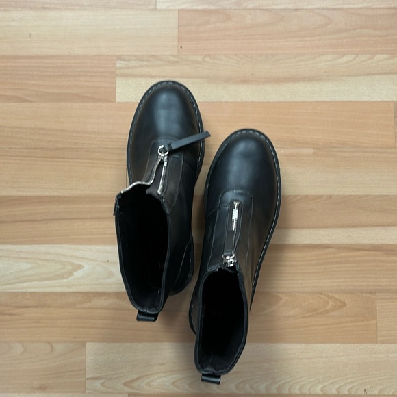 H&M black moto boots - Picture 1 of 2
